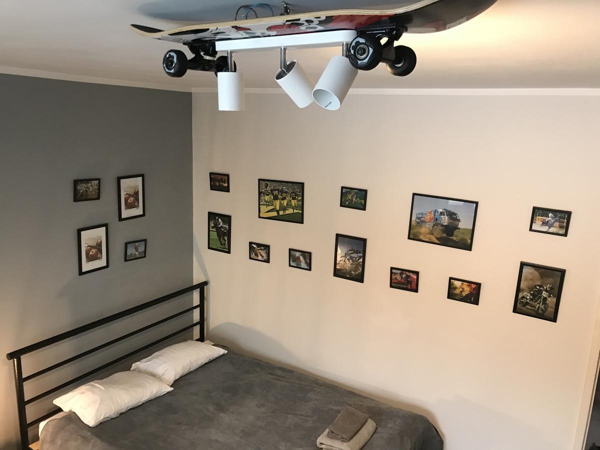 オルシュティンSportowy Apartament Nad Jezioremアパートメント エクステリア 写真